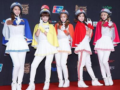 Crayon Pop Ungkap Rahasia di Balik Keunikan Konsep Helm nya